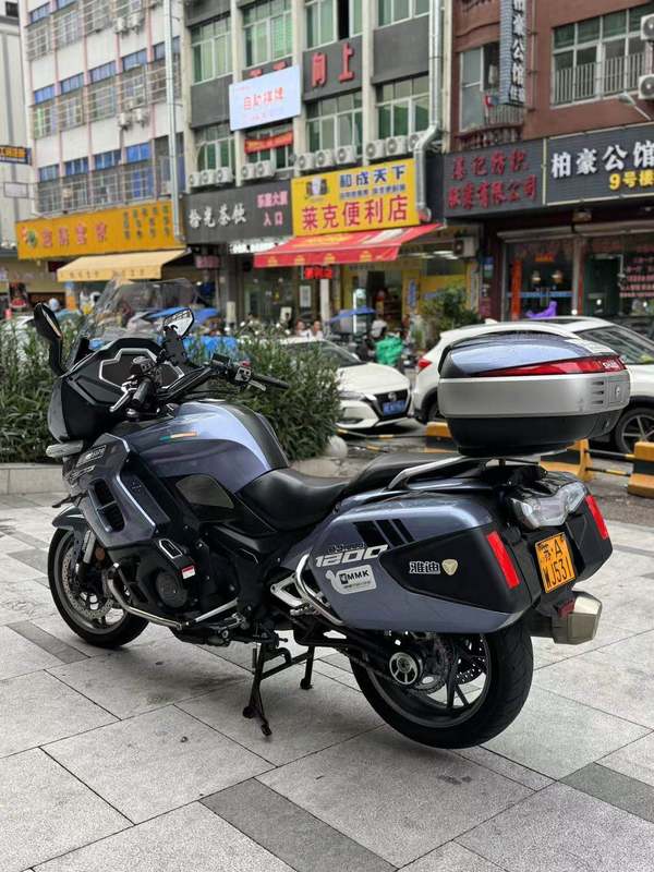 二手贝纳利1200GT