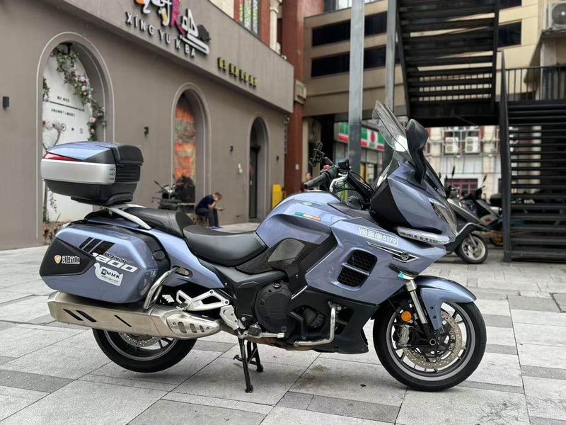 二手贝纳利1200GT