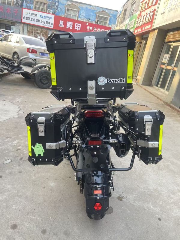 二手贝纳利TRK702