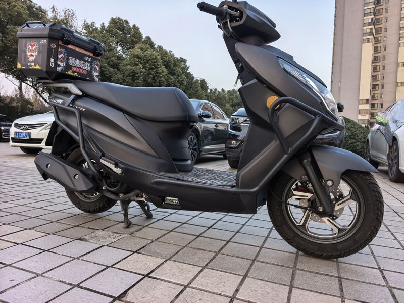 二手济南铃木优驿 UE125T