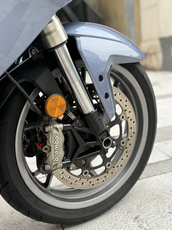 二手贝纳利1200GT