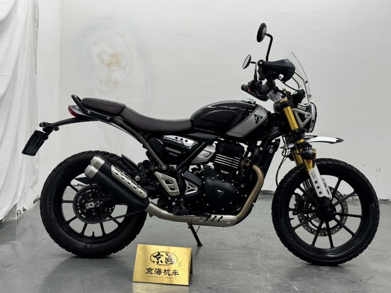 二手凯旋Scrambler 400 X