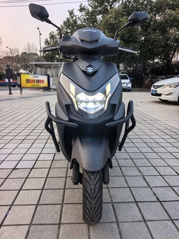 二手济南铃木优驿 UE125T