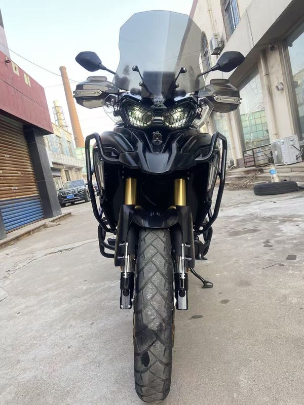 二手贝纳利TRK702