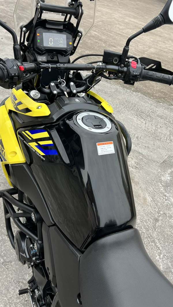 二手豪爵铃木DL250