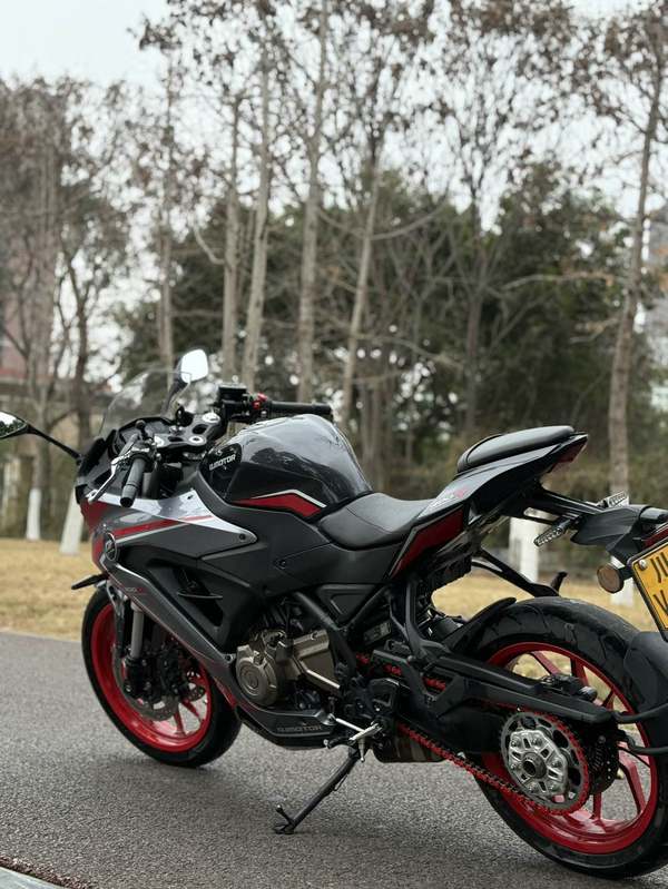 二手QJMOTOR赛400
