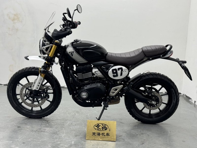 二手凯旋Scrambler 400 X