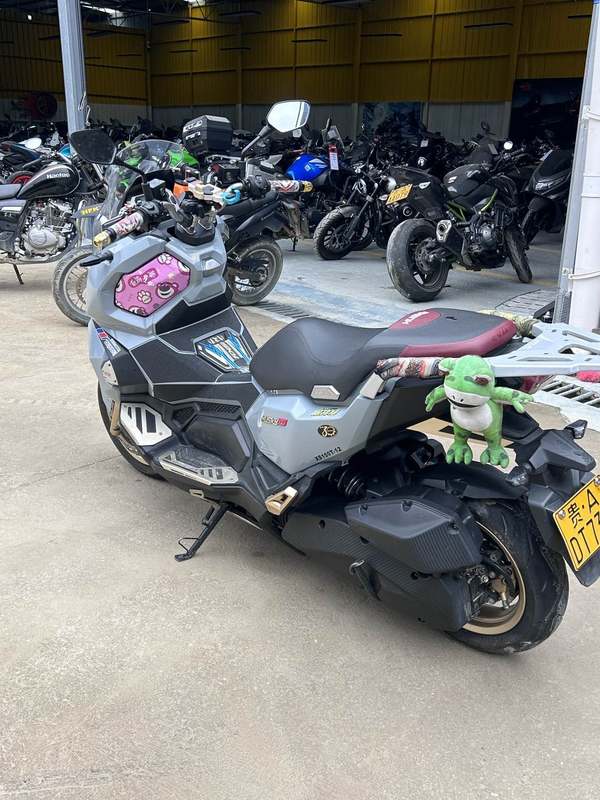 二手三阳哈士奇 Husky ADV150