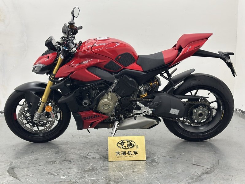 二手杜卡迪Street Fighter V4