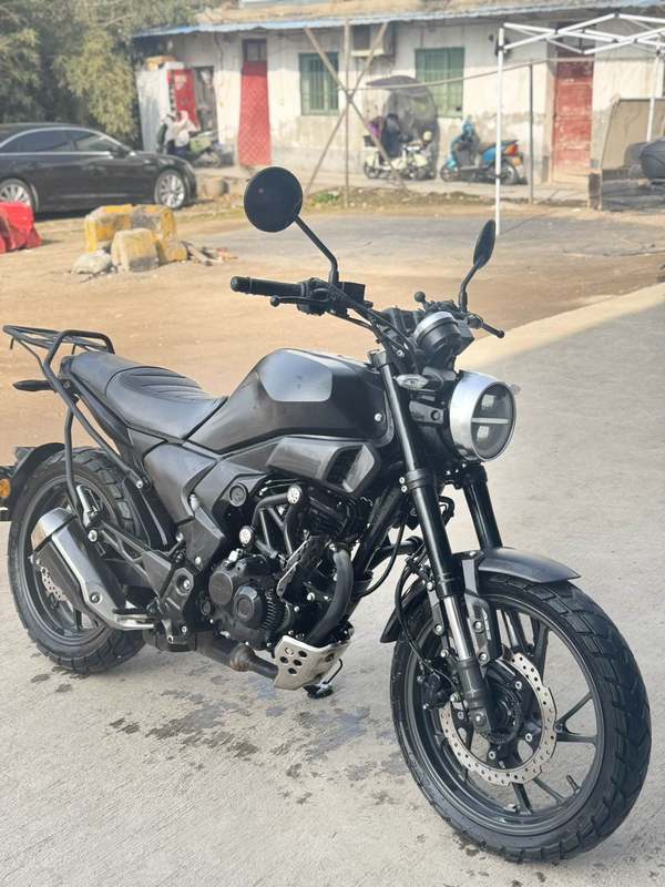 二手五羊本田鸷道 CB190SS