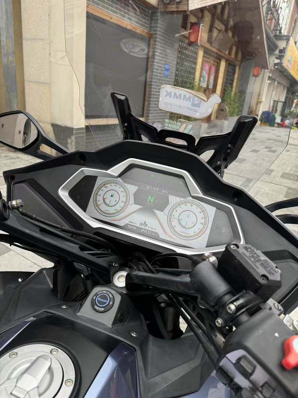 二手贝纳利1200GT