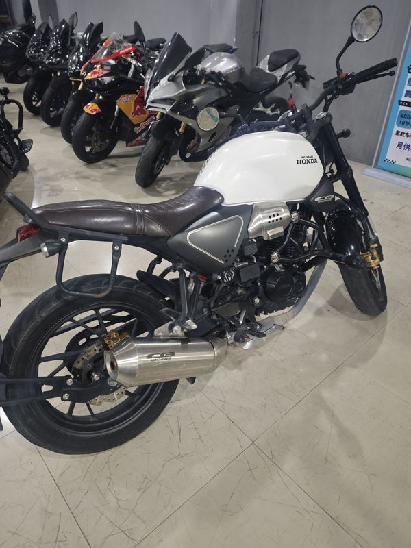 二手五羊本田鸷道 CB190SS