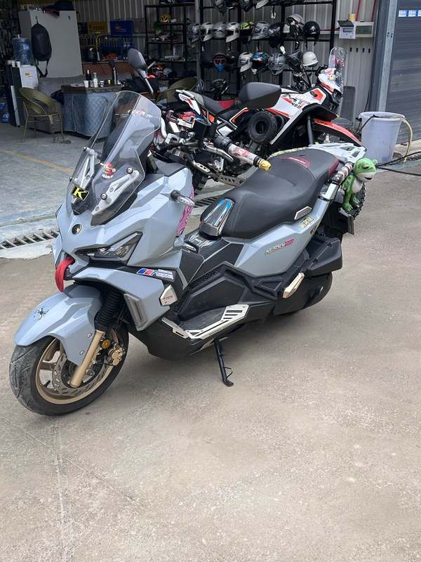 二手三阳哈士奇 Husky ADV150