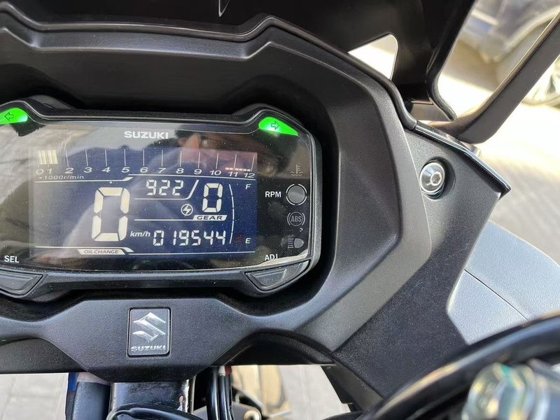 二手豪爵铃木GSX250R