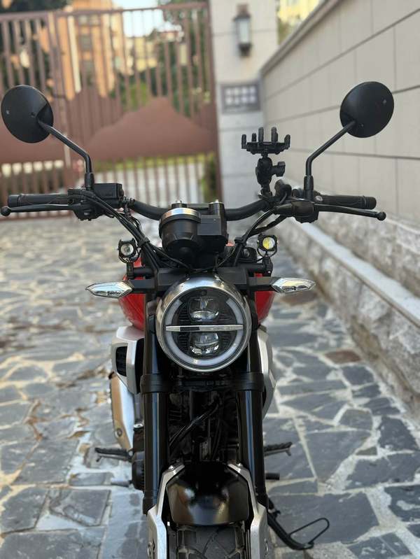 二手新大洲本田CBF190TR