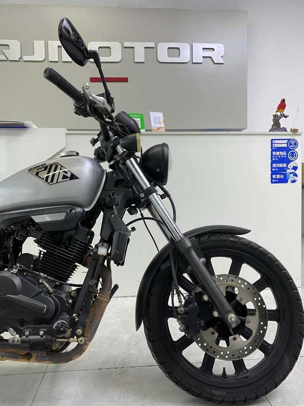 二手钱江凯威荣光 202