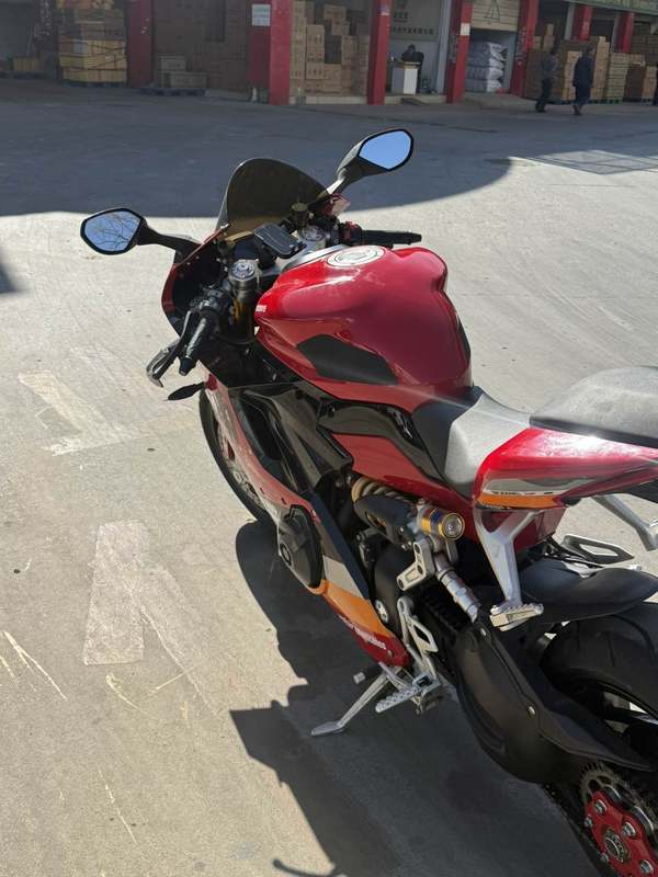 二手摩迪威800RS