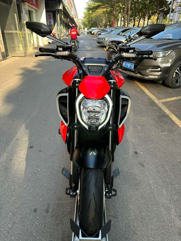 二手杜卡迪Diavel V4