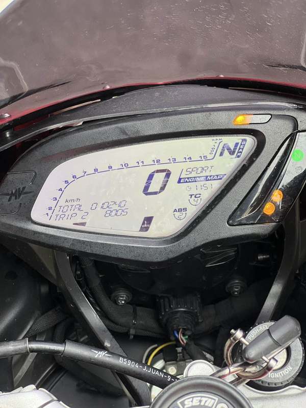 二手奥古斯塔F3 800