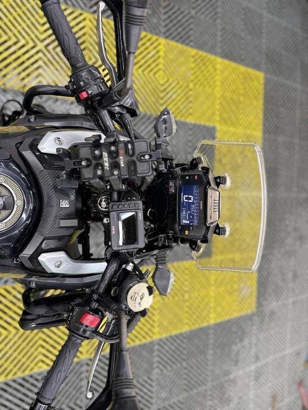 二手豪爵铃木DL250