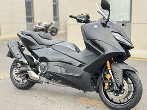 二手雅马哈TMAX