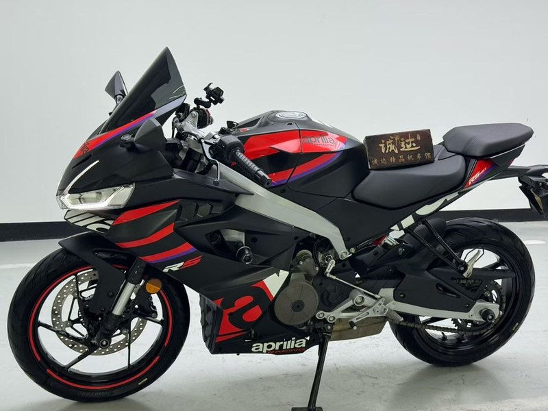 二手阿普利亚RS 457