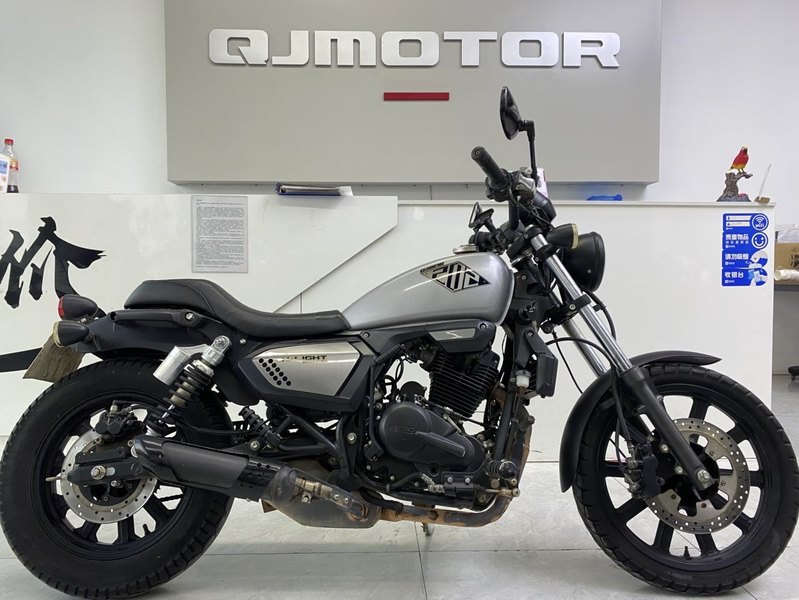 二手钱江凯威荣光 202