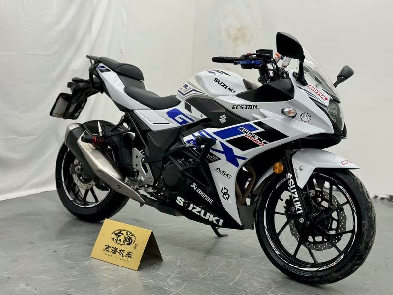 二手豪爵铃木GSX250R