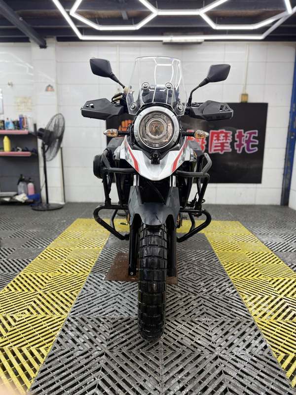 二手豪爵铃木DL250