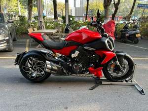 二手杜卡迪Diavel V4