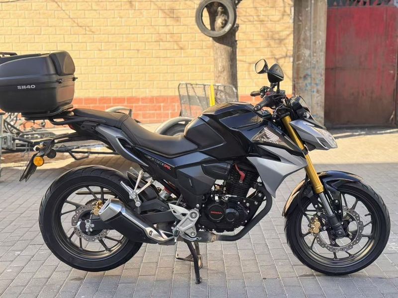 二手五羊本田CB190R 暴锋眼