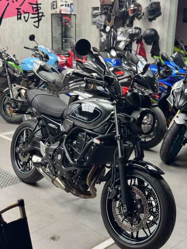 二手川崎Z650RS