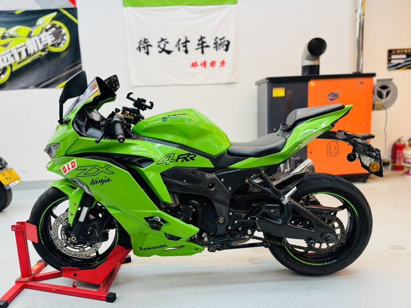二手川崎ZX-4R