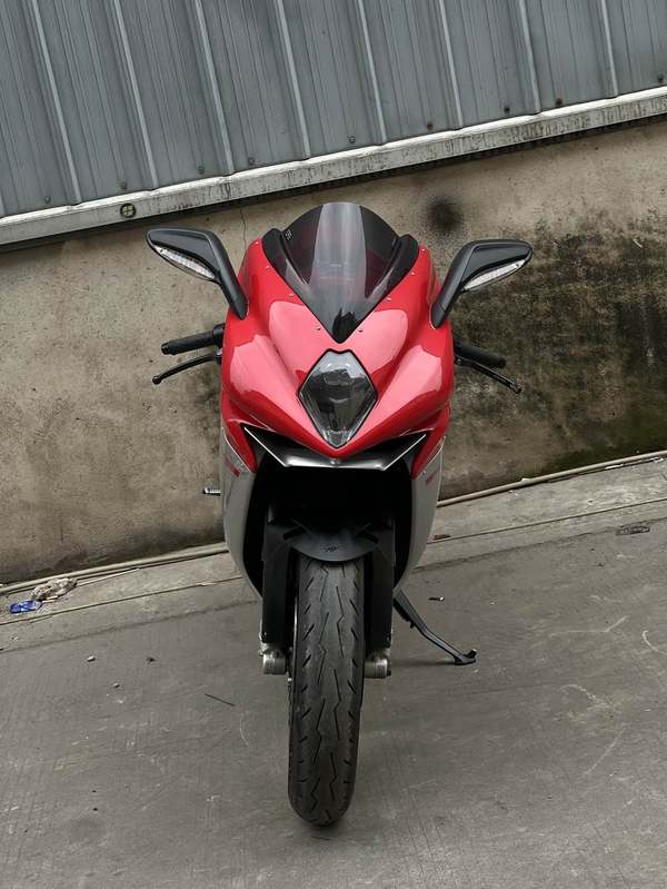 二手奥古斯塔F3 800