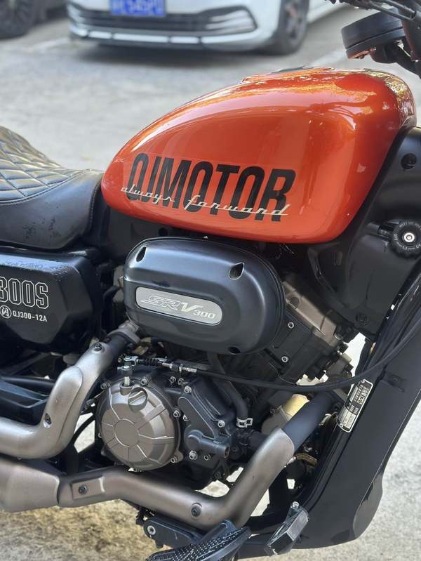 二手QJMOTOR闪300