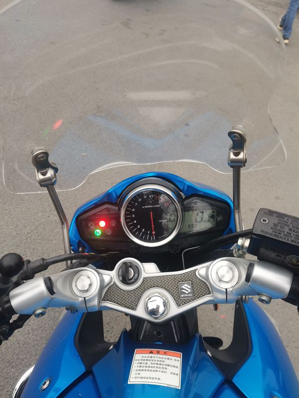 二手豪爵铃木骊驰 GW250