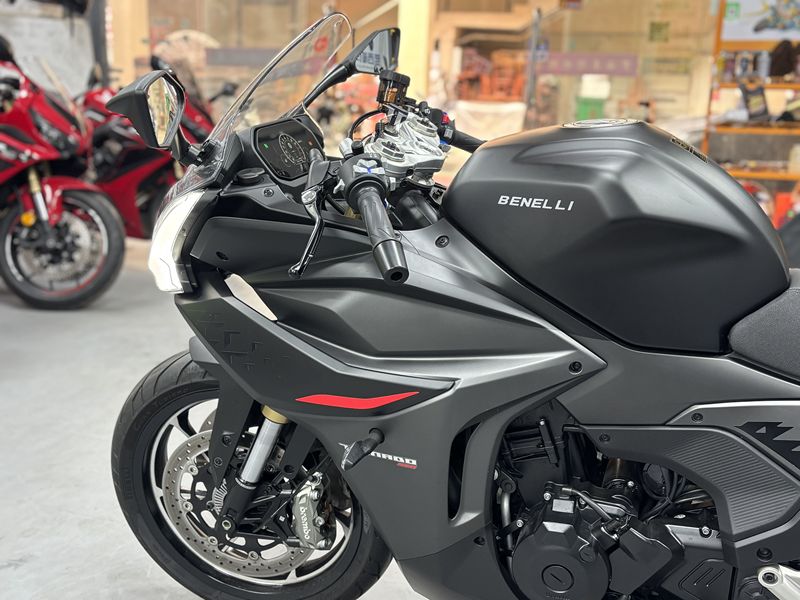 二手贝纳利龙卷风 Tornado 552R