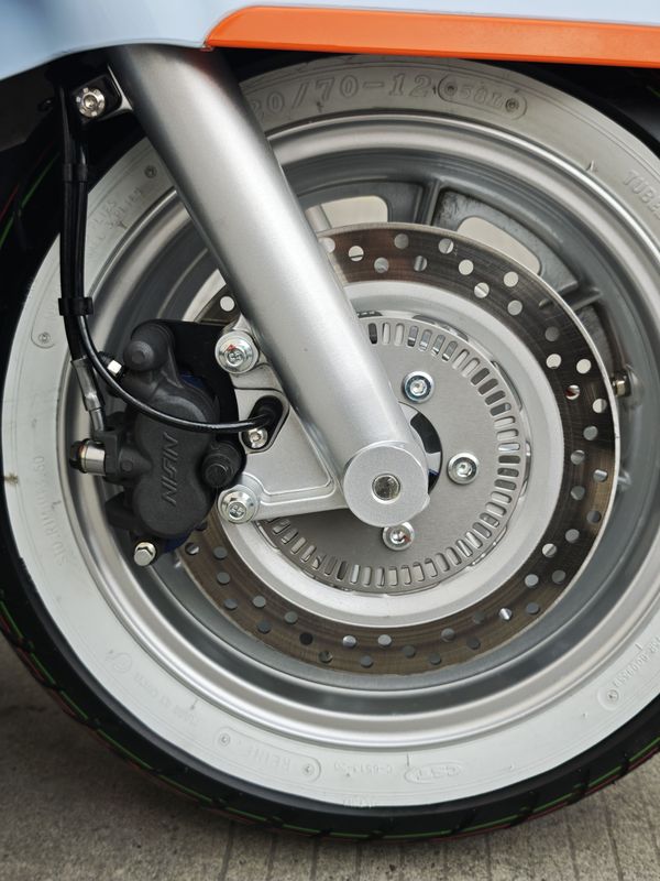 二手维多利亚Sixties 250Si