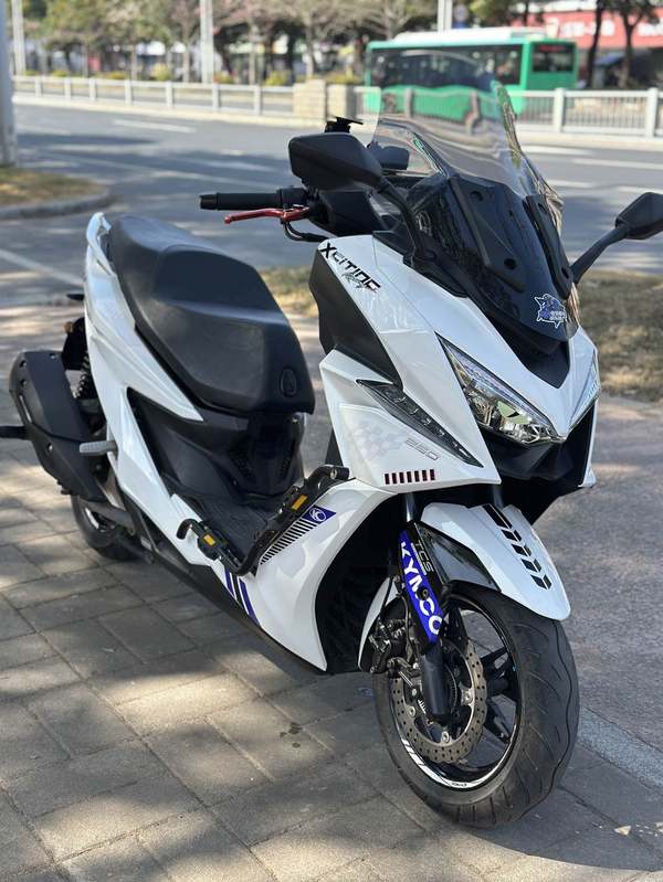 二手光阳赛艇 ST250