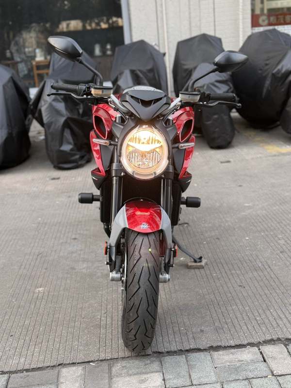 二手奥古斯塔Brutale 800