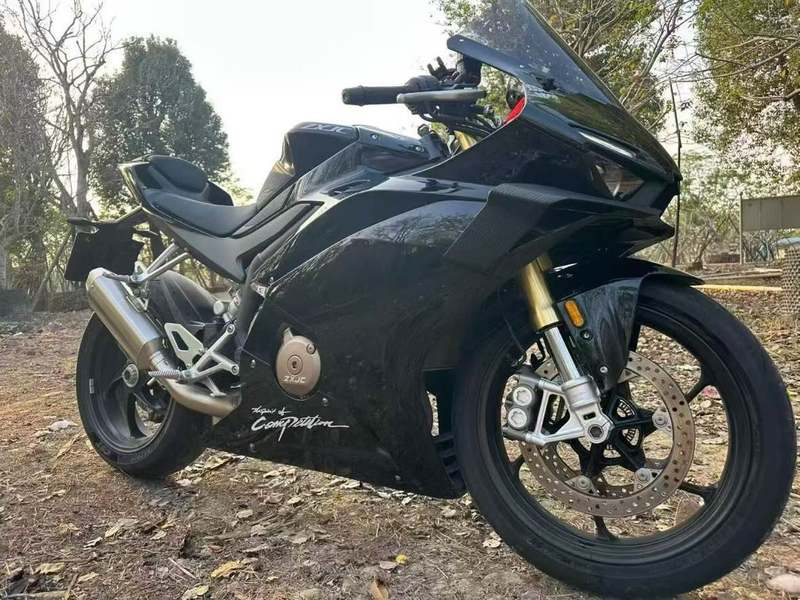 二手张雪机车500RR