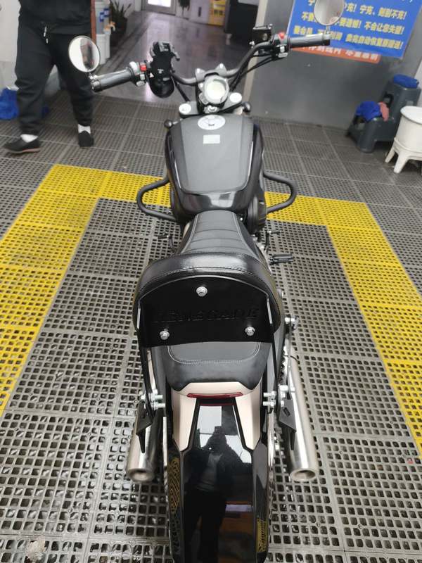 二手奔达Rock300 灰石