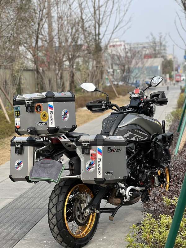 二手贝纳利TRK702