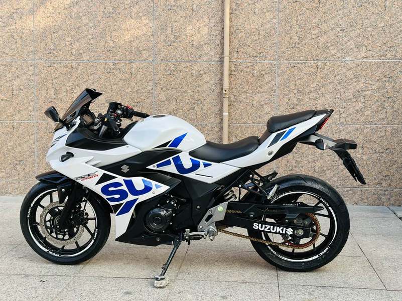 二手豪爵铃木GSX250R