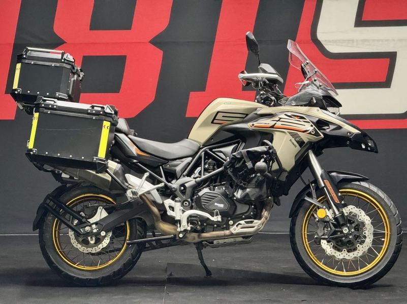 二手贝纳利TRK552