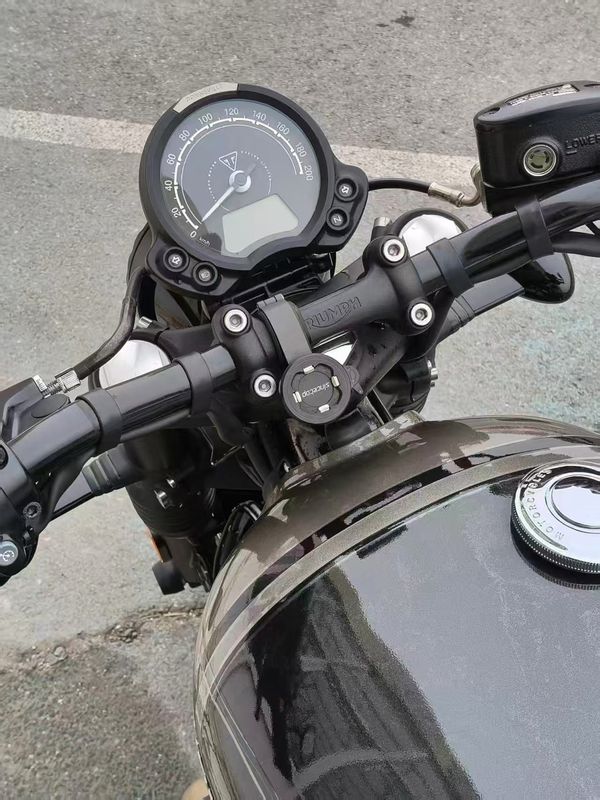 二手凯旋Bonneville Bobber