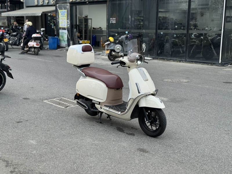 二手五羊本田NWF125