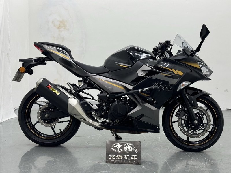 二手川崎Ninja 400