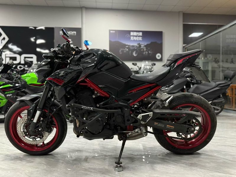 二手川崎Z900