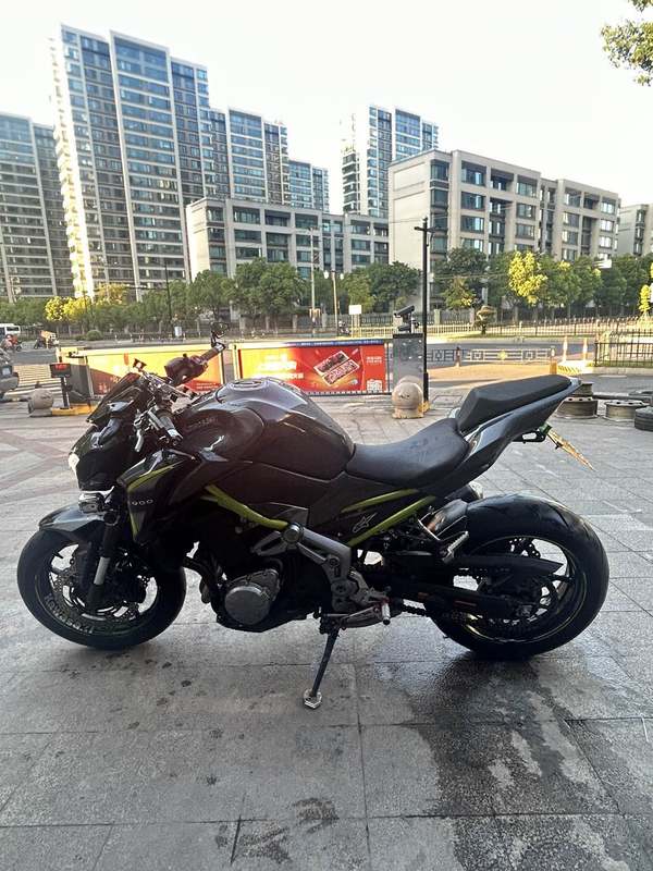 二手川崎Z900